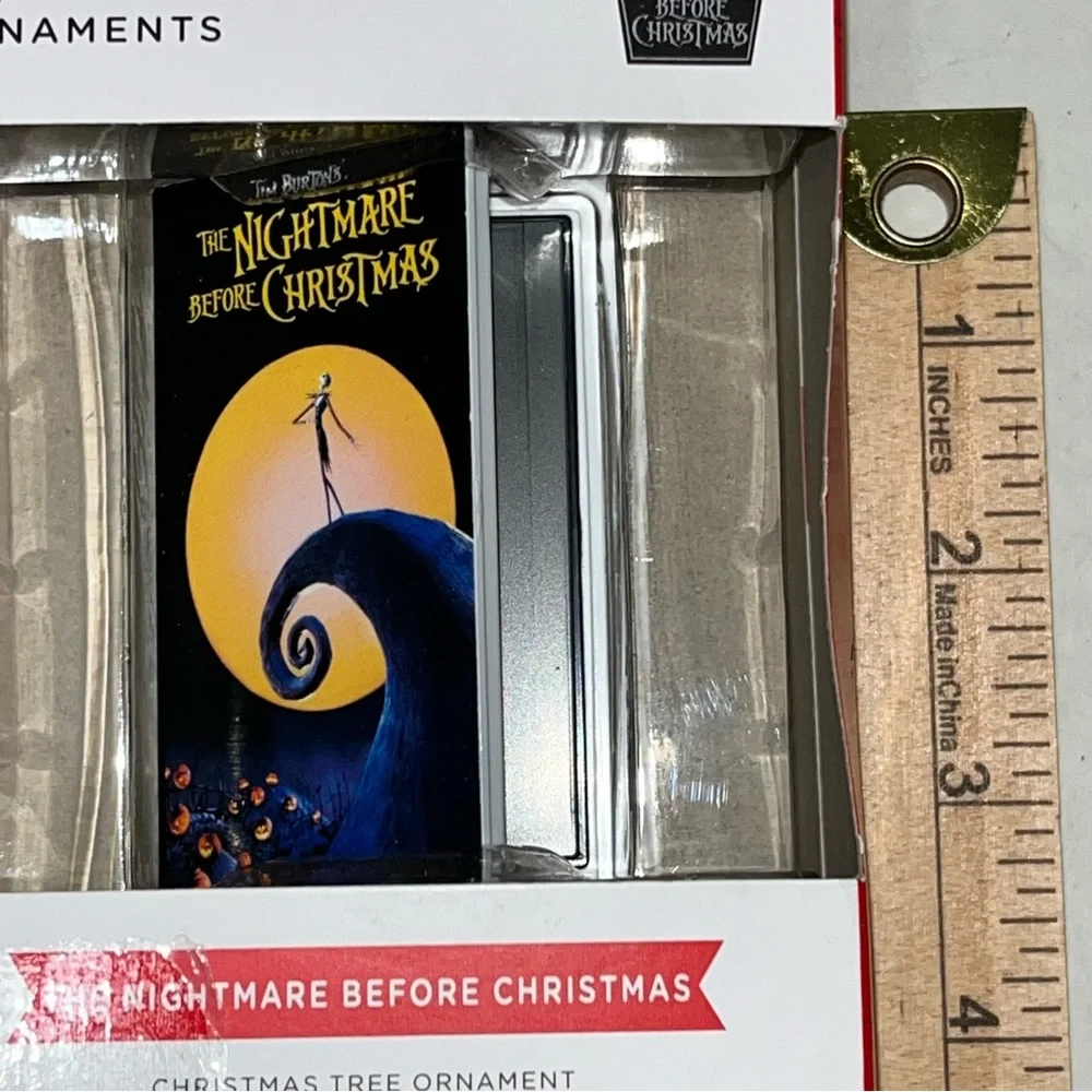 Hallmark Ornament Disney Tim Burton’s The Nightmare Before Christmas Decoration‎